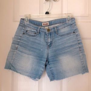 Mid-Rise Stretch Denim Cut-Offs | size: 5